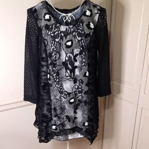 Funsport Black and Gray Lace Top